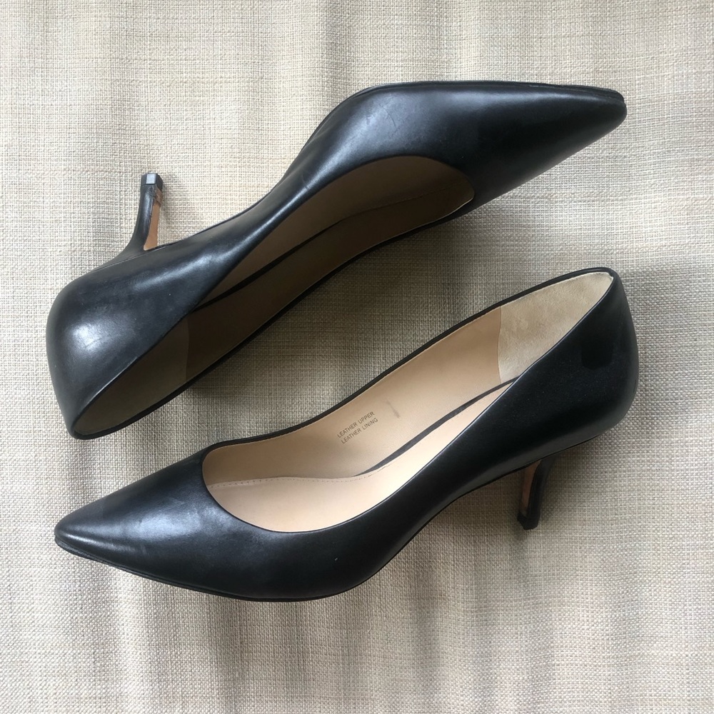 via spiga pumps, vero cuoio leather, women’s size ten, black